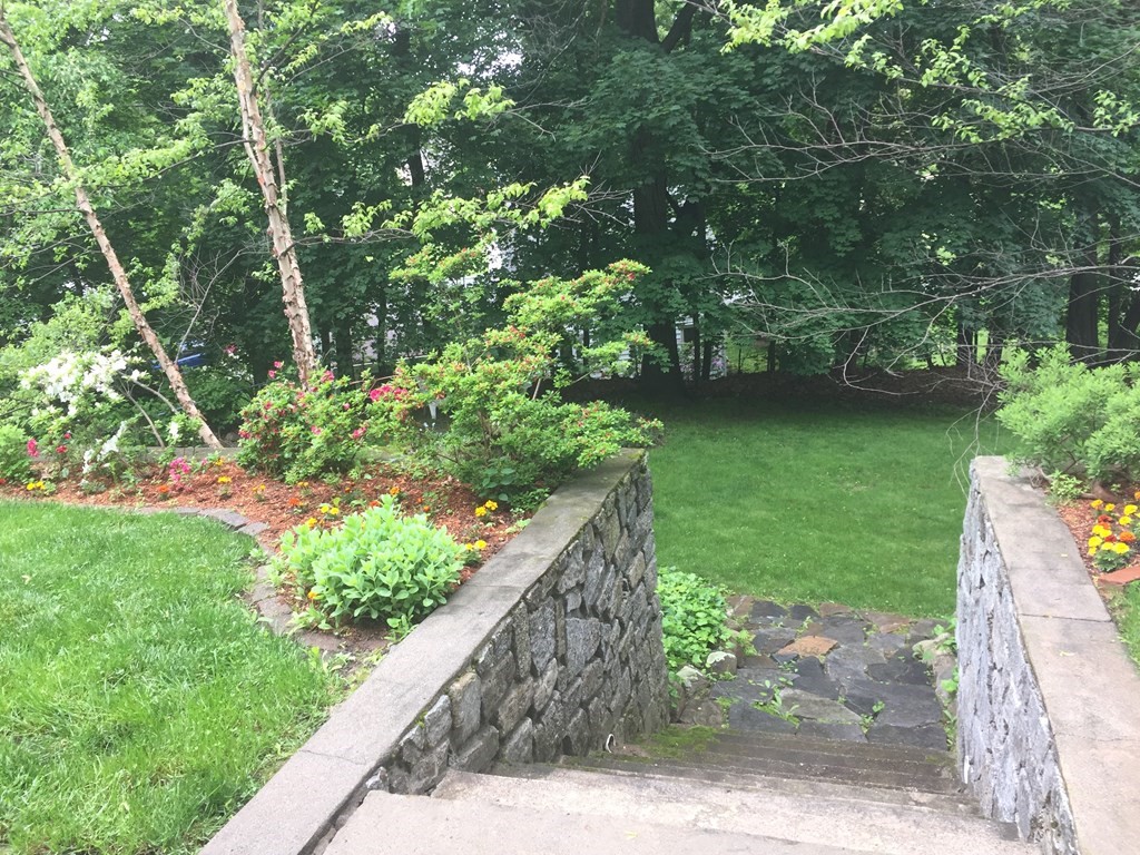 41 Sargent Road Winchester, MA 01890 - Photo 29 of 30