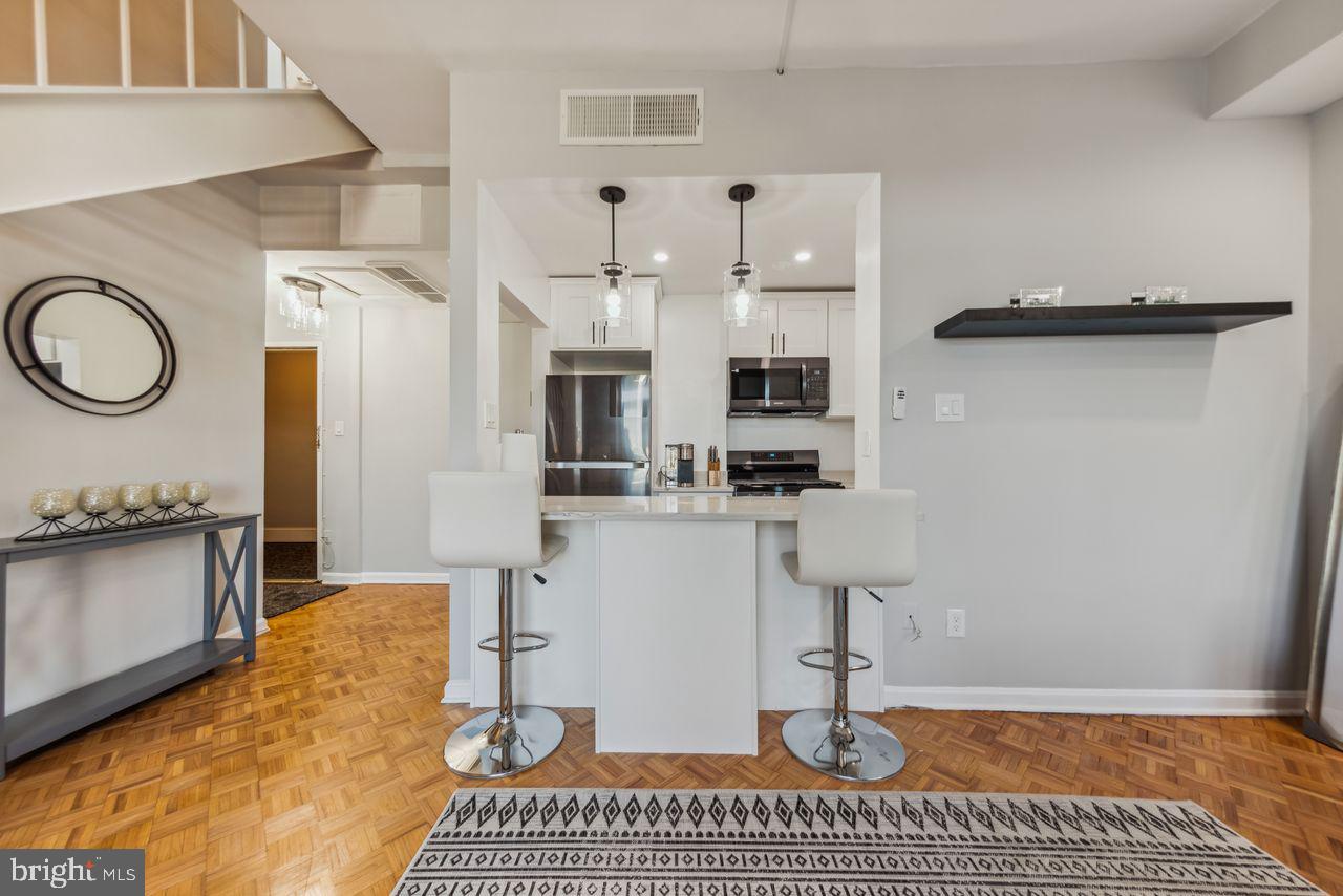 1851 Columbia Road Northwest, Unit 400 Washington, DC 20009 - Photo 17 of 36