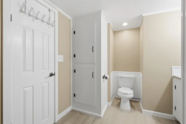 $159,900 | 174 South Stark Highway, Unit 1, Weare, NH 03281