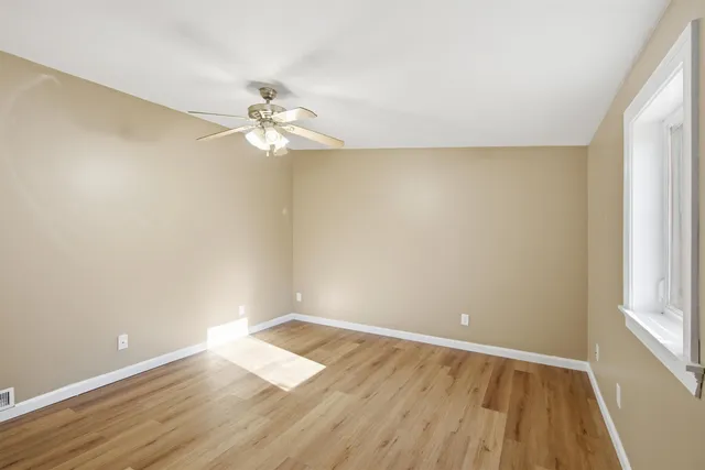 $170,000 | 174 South Stark Highway, Unit 1, Weare, NH 03281