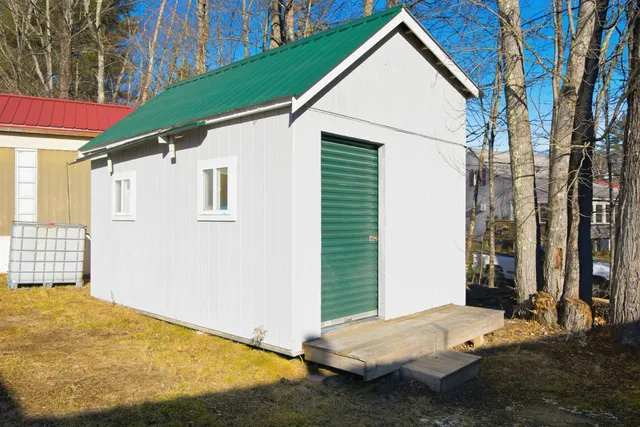 $170,000 | 174 South Stark Highway, Unit 1, Weare, NH 03281