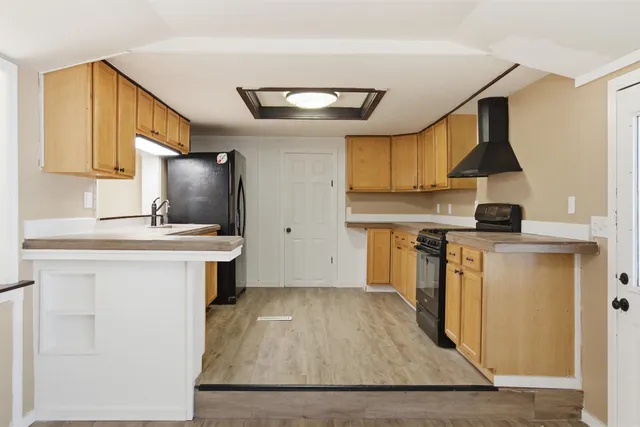 $170,000 | 174 South Stark Highway, Unit 1, Weare, NH 03281