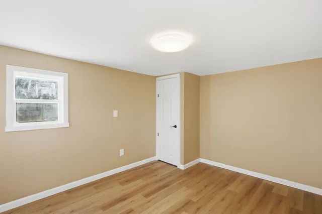 $170,000 | 174 South Stark Highway, Unit 1, Weare, NH 03281