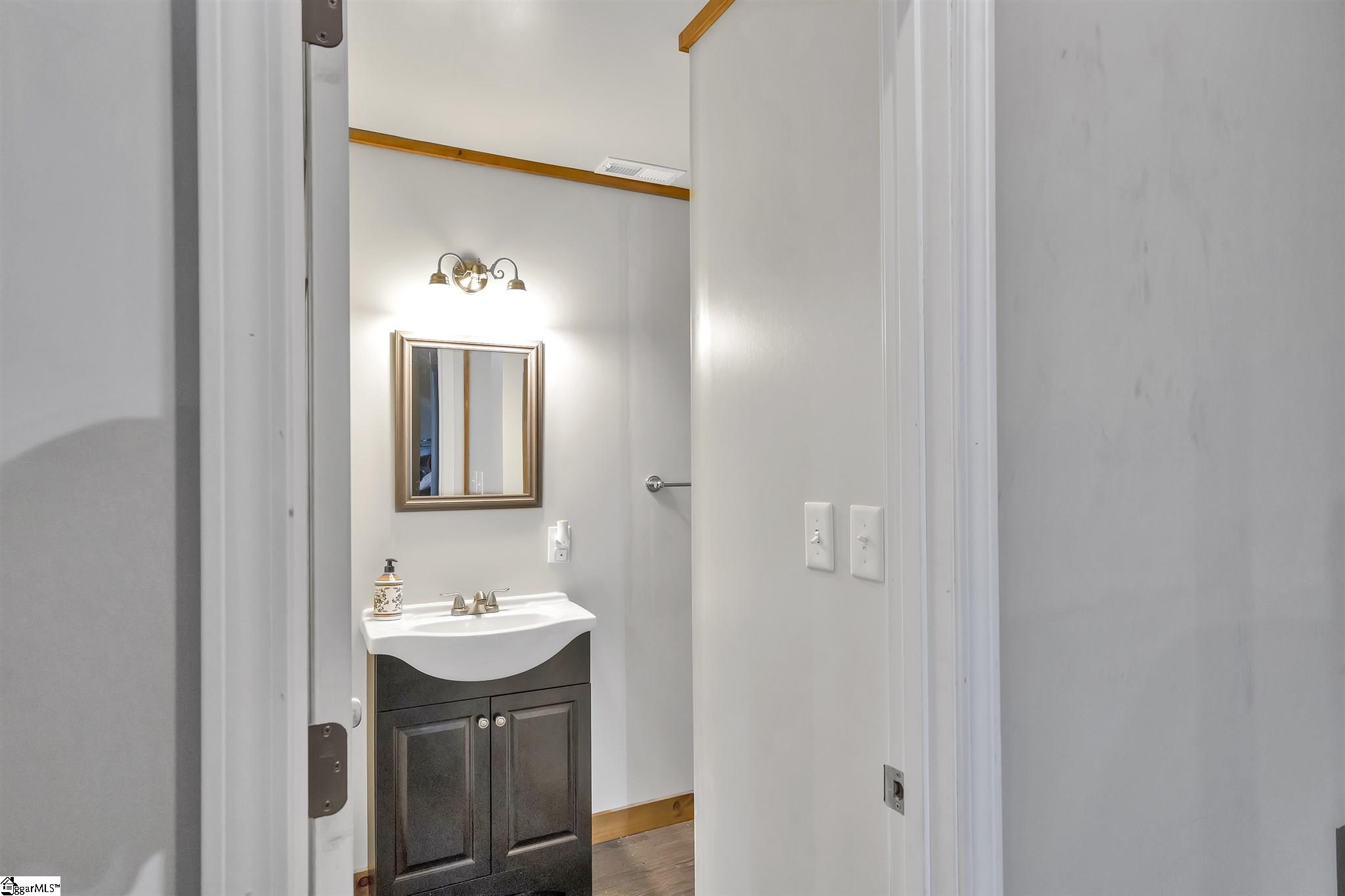 115 Parnell Bridge Road Marietta, SC 29661 - Photo 25 of 35