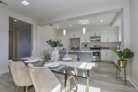 $999,000 | 1089 Dewberry Place, Unit 401, San Jose, CA 95131