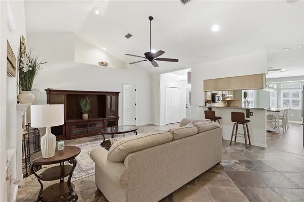 $515,000 | 8828 Northwest 19th Lane, Gainesville, FL 32606