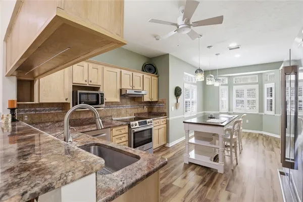 $515,000 | 8828 Northwest 19th Lane, Gainesville, FL 32606
