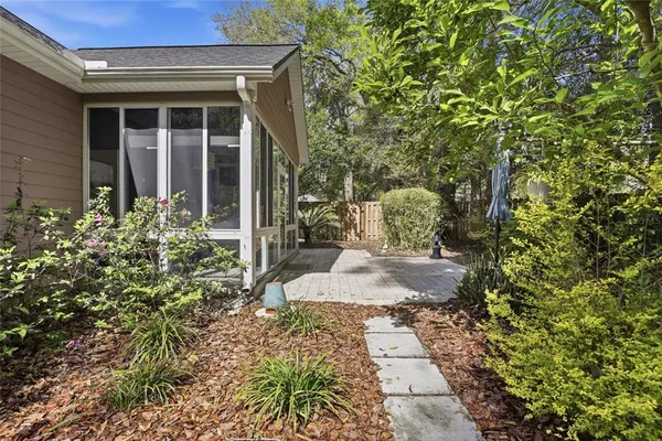 $515,000 | 8828 Northwest 19th Lane, Gainesville, FL 32606