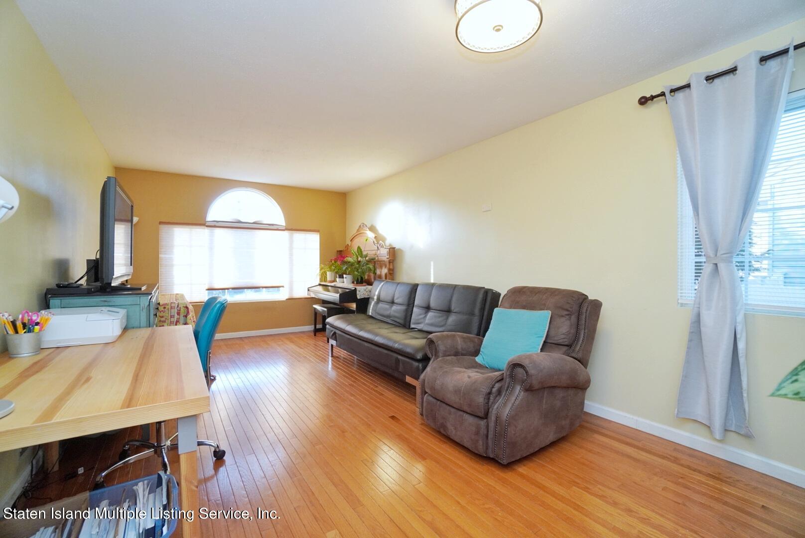 347 Willowbrook Road Staten Island, NY 10314 - Photo 11 of 31 Photo Jan 14, 3 42 26 PM