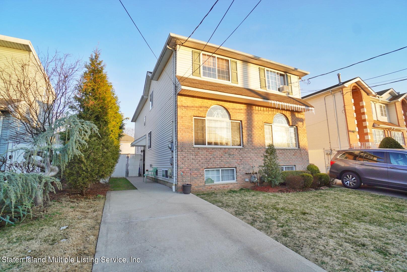 347 Willowbrook Road Staten Island, NY 10314 - Photo 2 of 31 Photo Jan 14, 3 56 04 PM