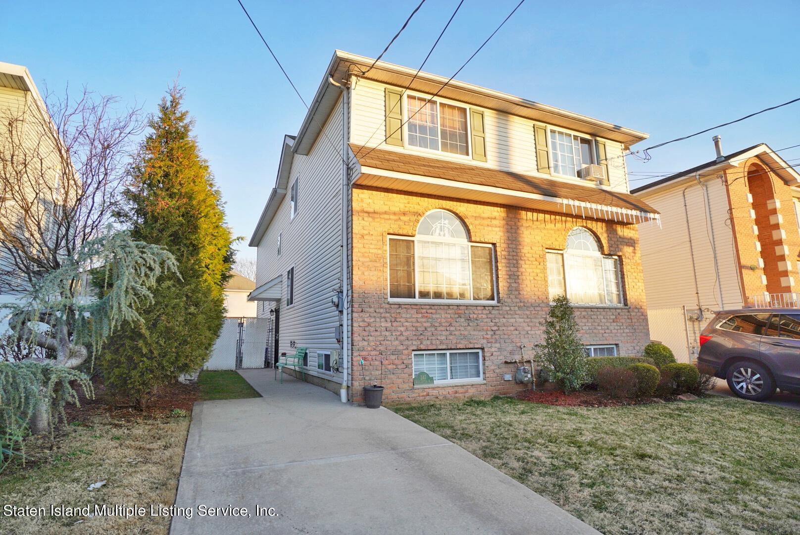 347 Willowbrook Road Staten Island, NY 10314 - Photo 3 of 31 Photo Jan 14, 3 56 01 PM