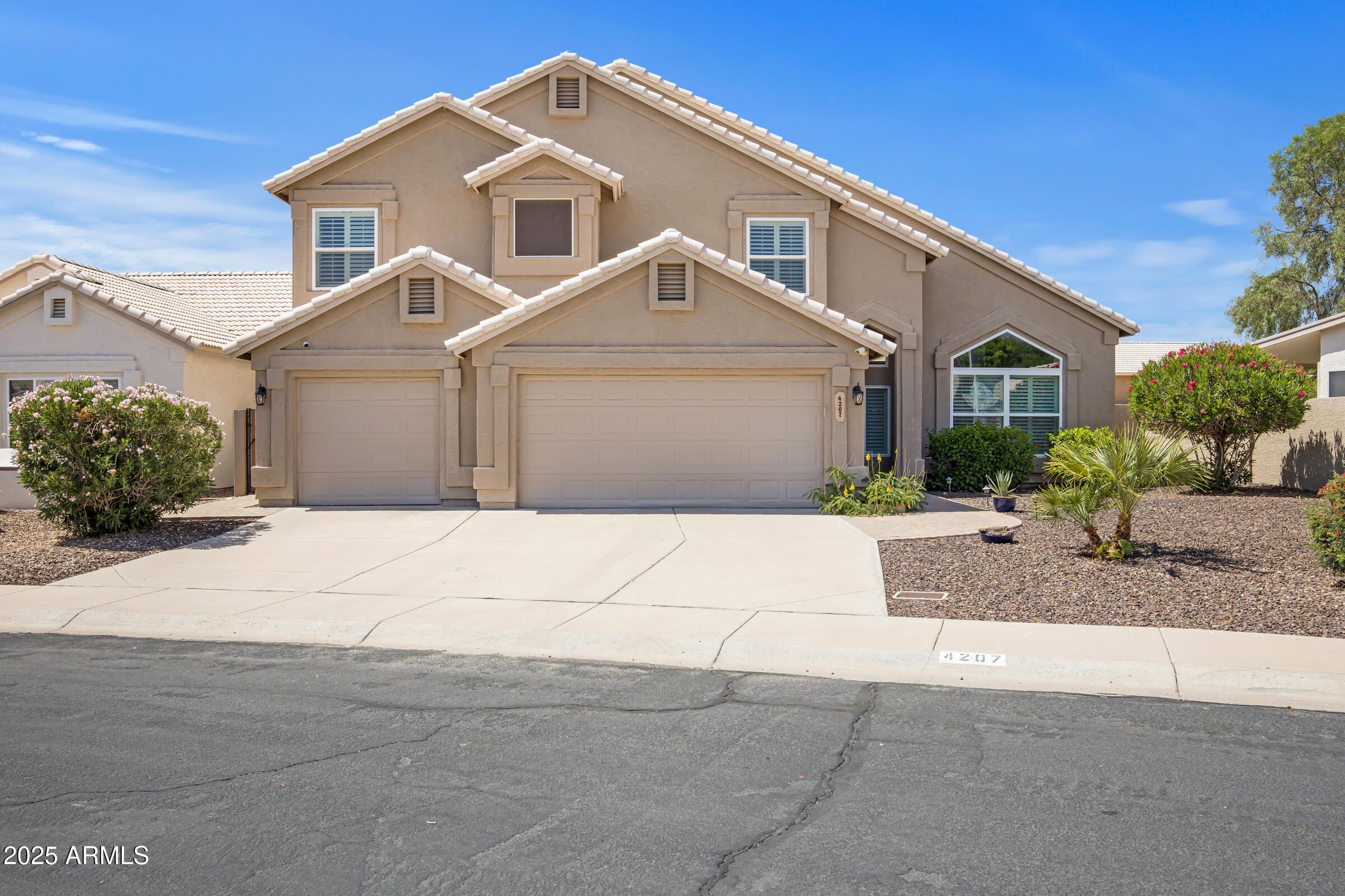 4207 East Rockledge Road Phoenix, AZ 85044 - Photo 1 of 56 4207 E Rockledge Rd-1
