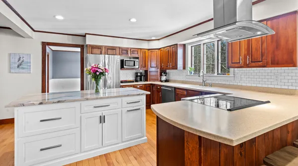 $619,900 | 39 Woodland Drive, Bangor, ME 04401