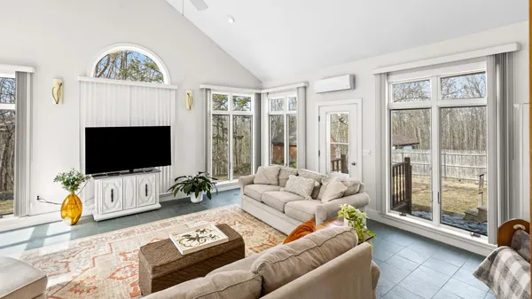 $619,900 | 39 Woodland Drive, Bangor, ME 04401