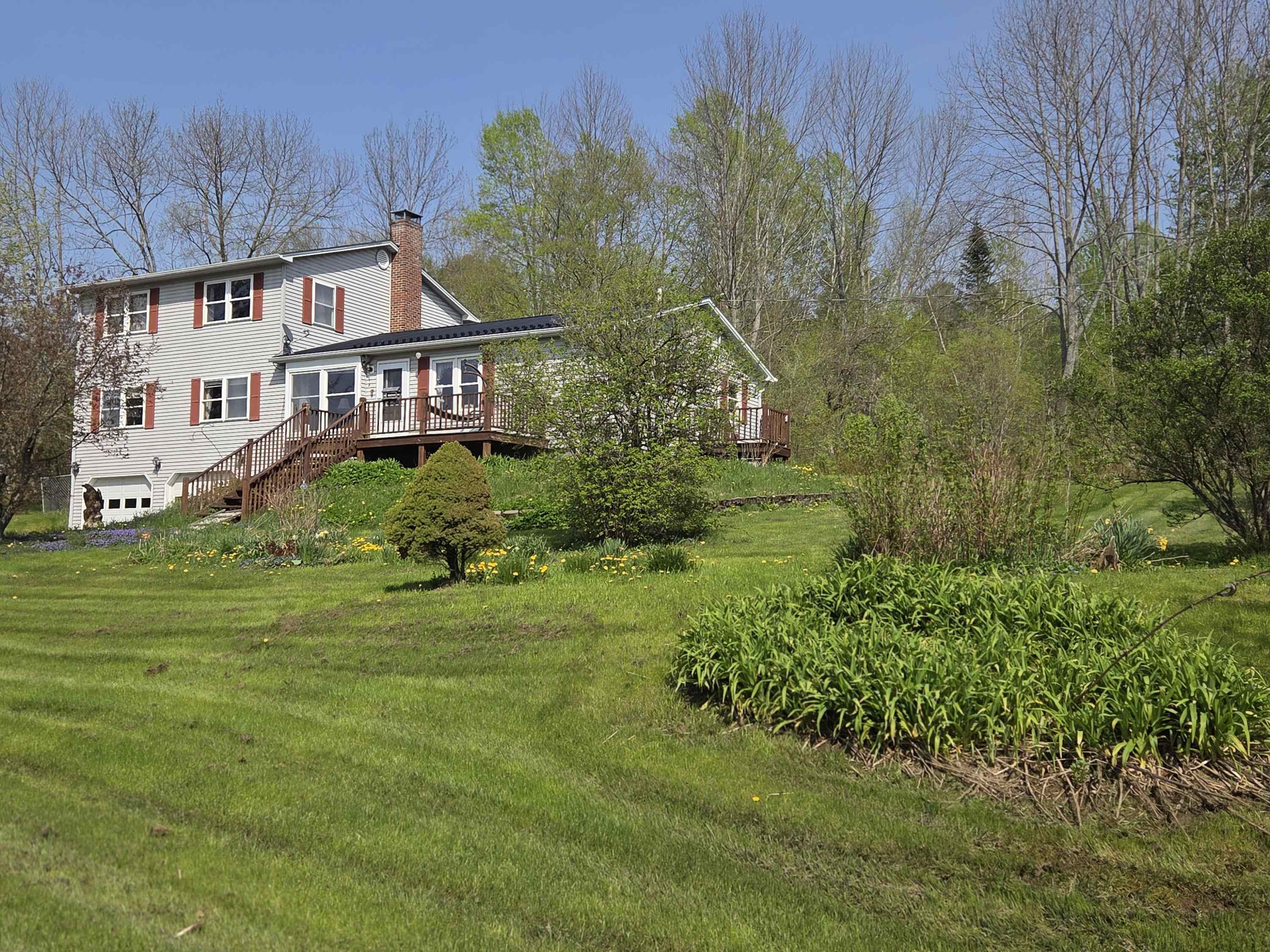 62 Schuler Road Derby, VT 05855 - Photo 3 of 16
