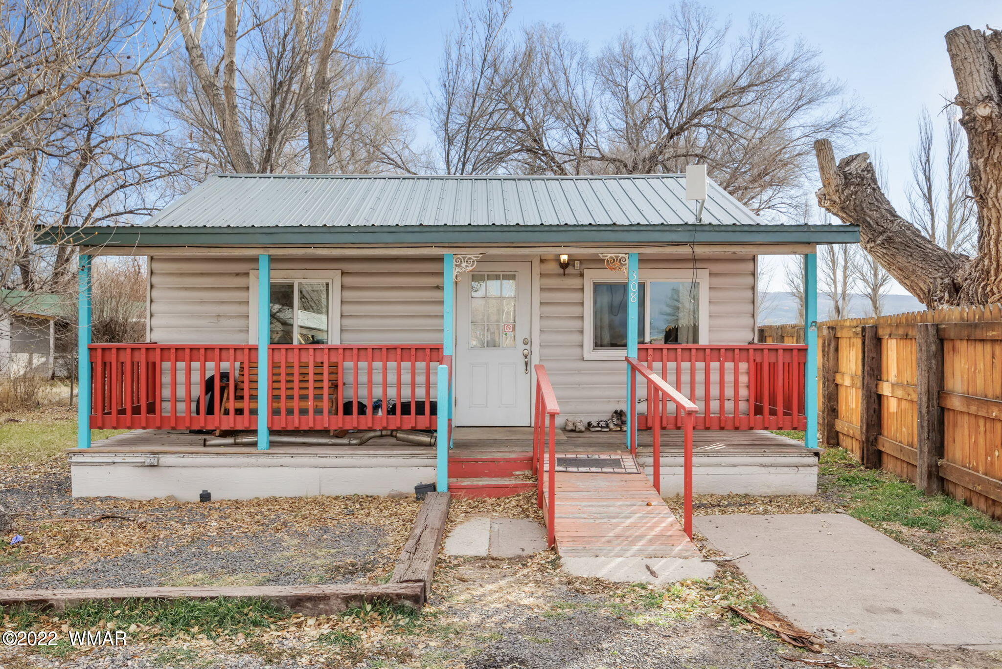 300 South Mountain Avenue Springerville, AZ 85938 - Photo 4 of 20