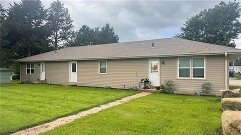 $200,000 | 505 North Elmira Street, Highland, KS 66035