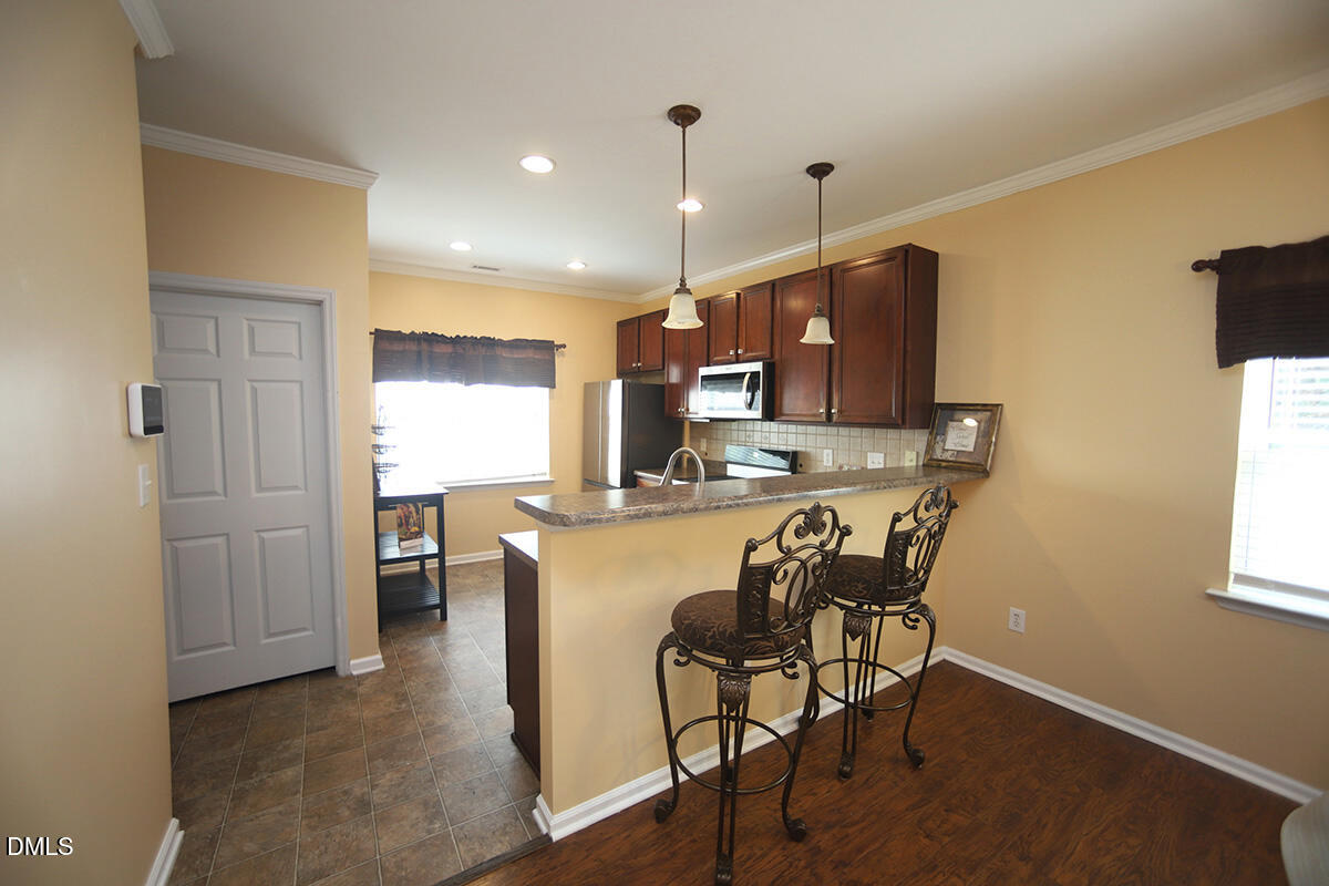 4608 Six Siblings Circle Raleigh, NC 27610 - Photo 9 of 28 4608 Six Siblings CircleM