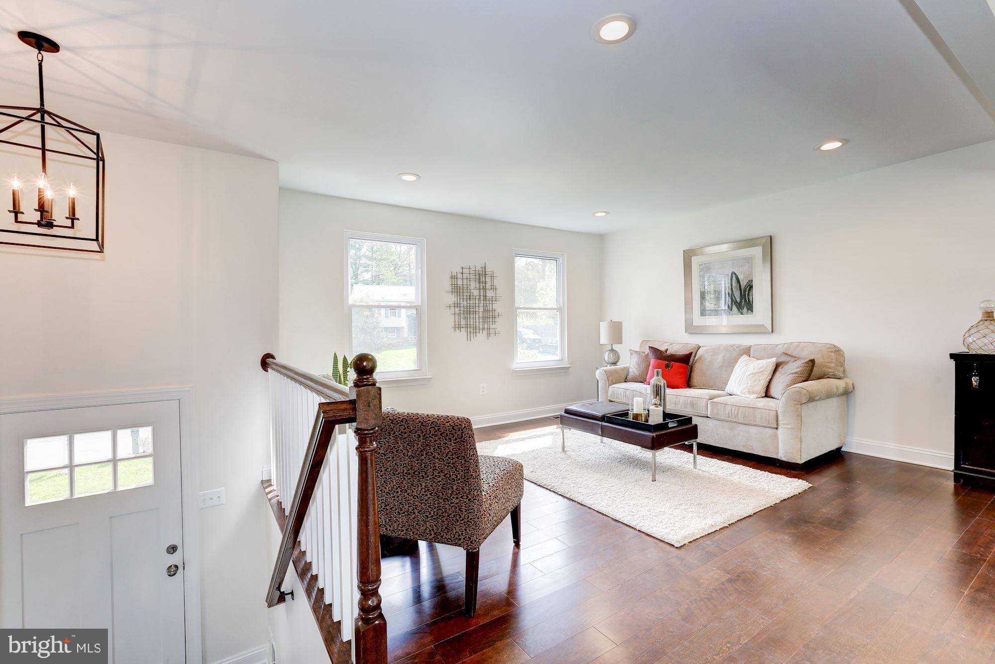 10441 Carlyn Ridge Road Damascus, MD 20872 - Photo 4 of 23 Interior (General)