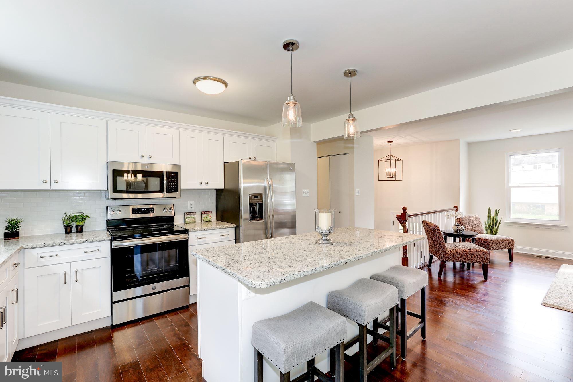 10441 Carlyn Ridge Road Damascus, MD 20872 - Photo 9 of 23 Kitchen