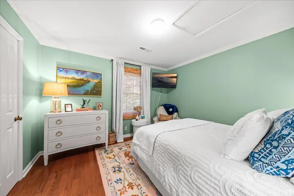 $5,500 | 421 McCants Drive, Mount Pleasant, SC 29464