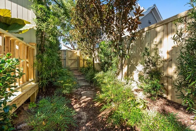 $5,500 | 421 McCants Drive, Mount Pleasant, SC 29464