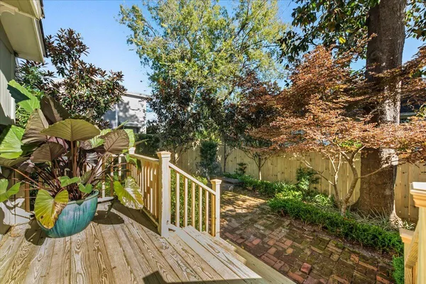 $5,500 | 421 McCants Drive, Mount Pleasant, SC 29464