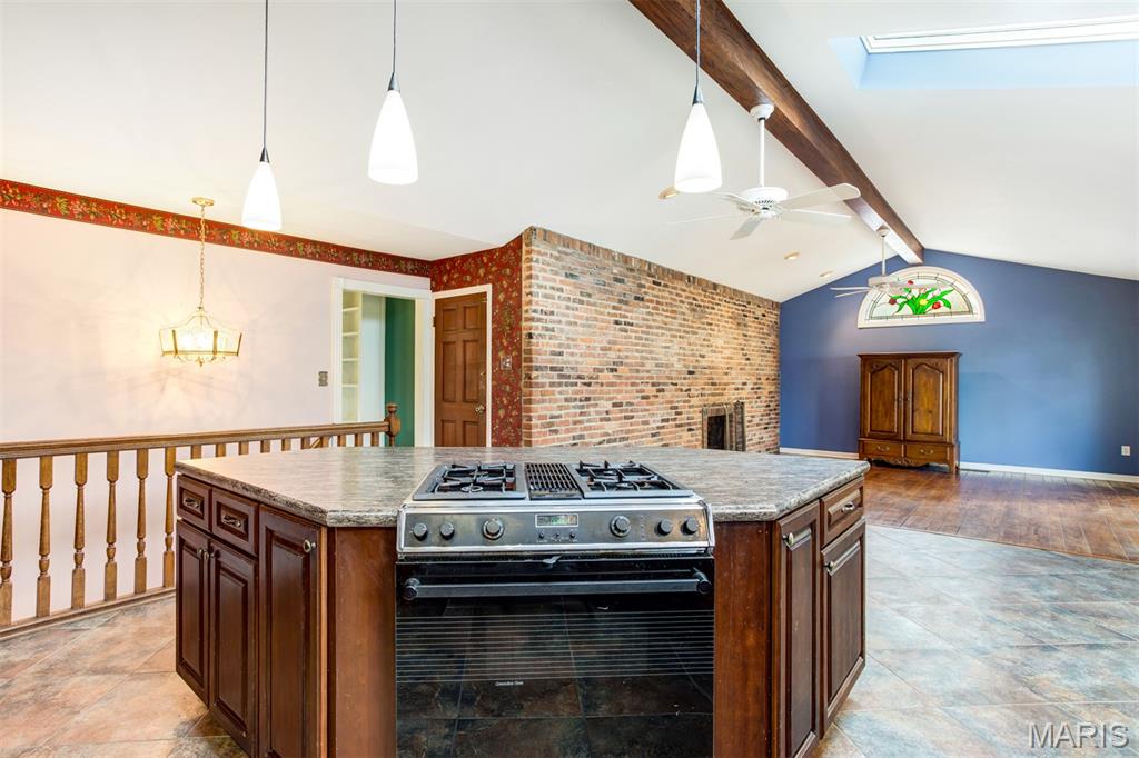 513 Scottsdale Road Kirkwood, MO 63122 - Photo 17 of 52