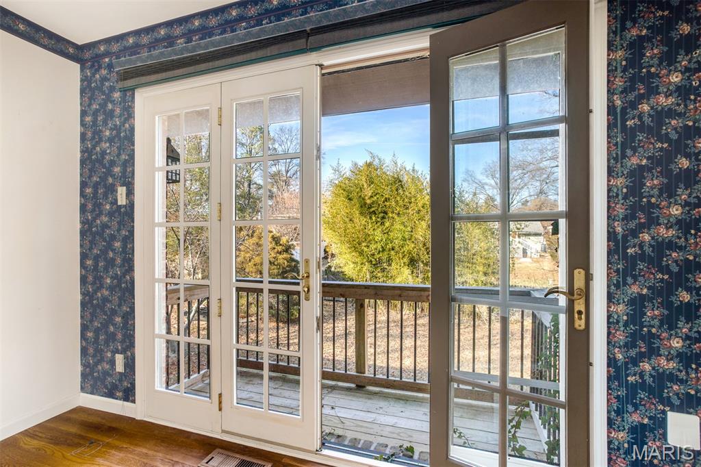 513 Scottsdale Road Kirkwood, MO 63122 - Photo 25 of 52