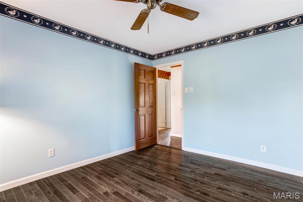 513 Scottsdale Road Kirkwood, MO 63122 - Photo 32 of 52