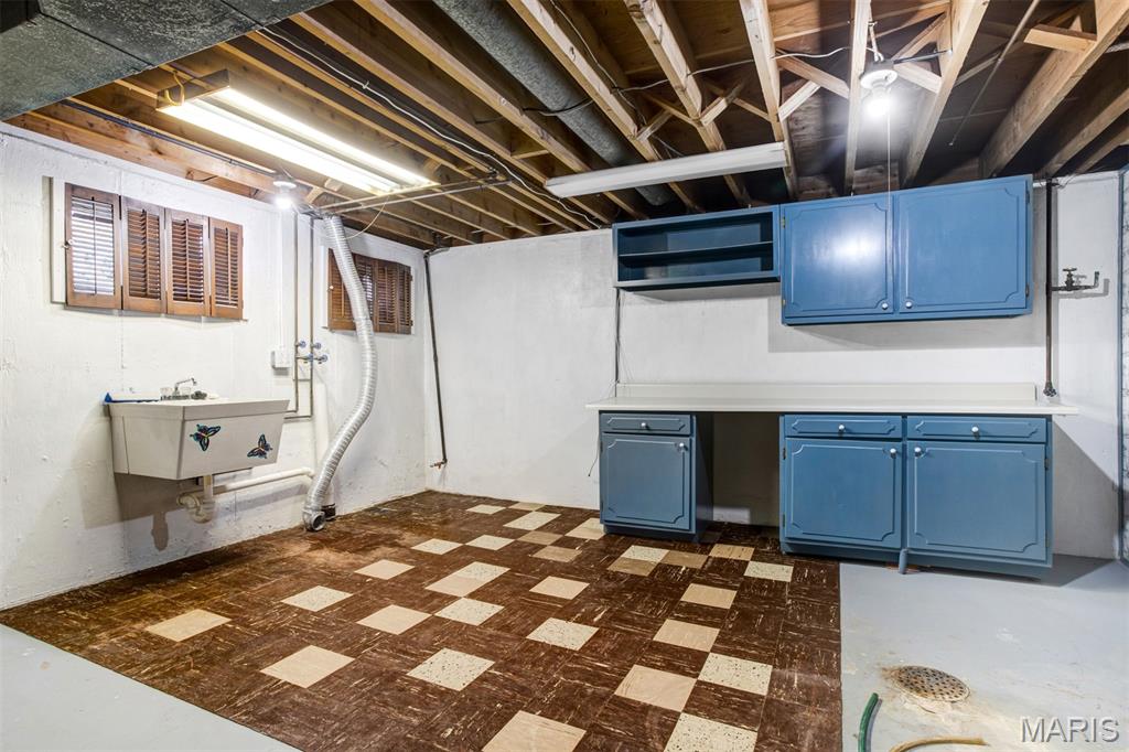 513 Scottsdale Road Kirkwood, MO 63122 - Photo 40 of 52