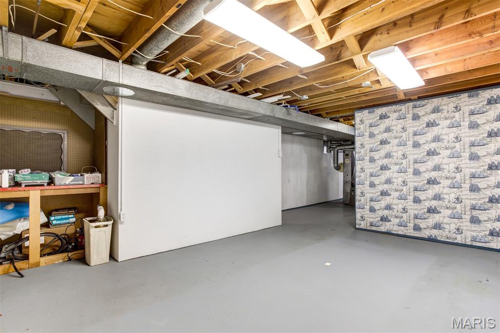 513 Scottsdale Road Kirkwood, MO 63122 - Photo 43 of 52