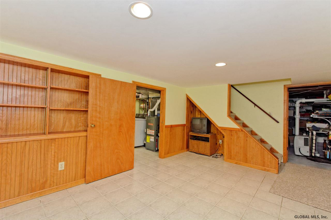 10 Wellington Road Bethlehem, NY 12054 - Photo 24 of 25 Photo 24