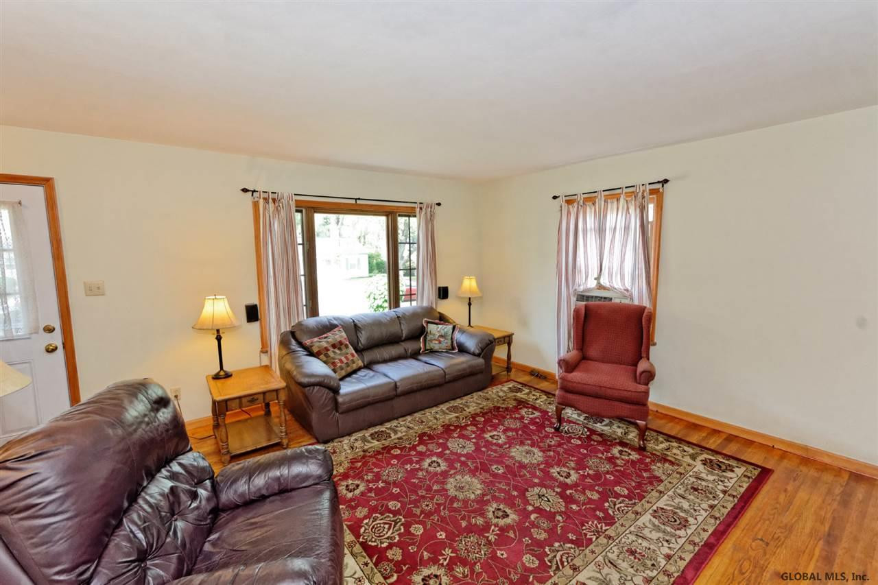 10 Wellington Road Bethlehem, NY 12054 - Photo 10 of 25 Photo 10