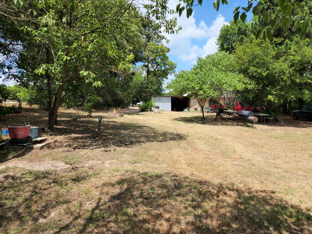 2110 Fm 275 Emory, TX 75440 - Photo 3 of 14 a view of a backyard of a house