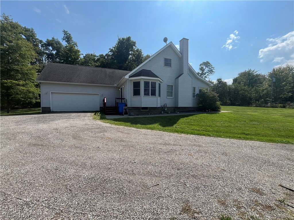 9449 Old State Road Chardon, OH 44024 - Photo 5 of 39 Gallery Image 5