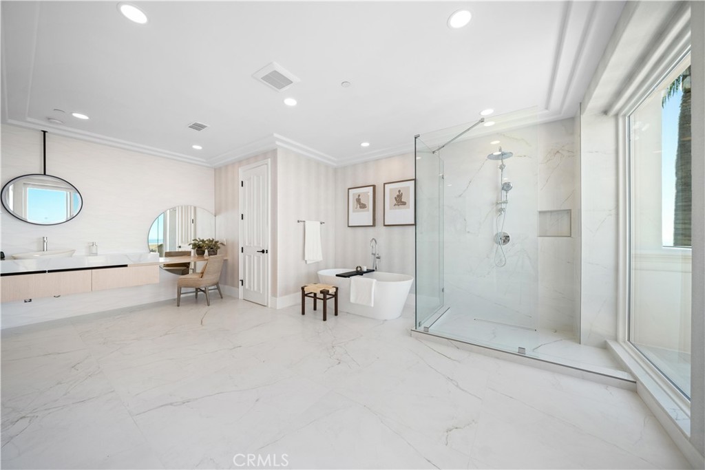 9 Seashell Newport Coast, CA 92657 - Photo 26 of 45 a view of room with furniture and a chandelier