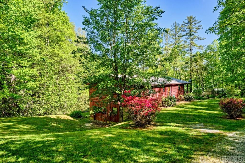75 Gunpoint Road Cullowhee, NC 28723 - Photo 3 of 23 Gallery Image 3