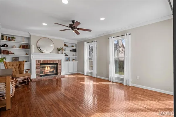 $469,900 | 9722 Big Bend Road, Crestwood, MO 63122