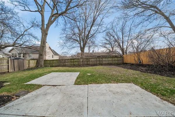 $469,900 | 9722 Big Bend Road, Crestwood, MO 63122