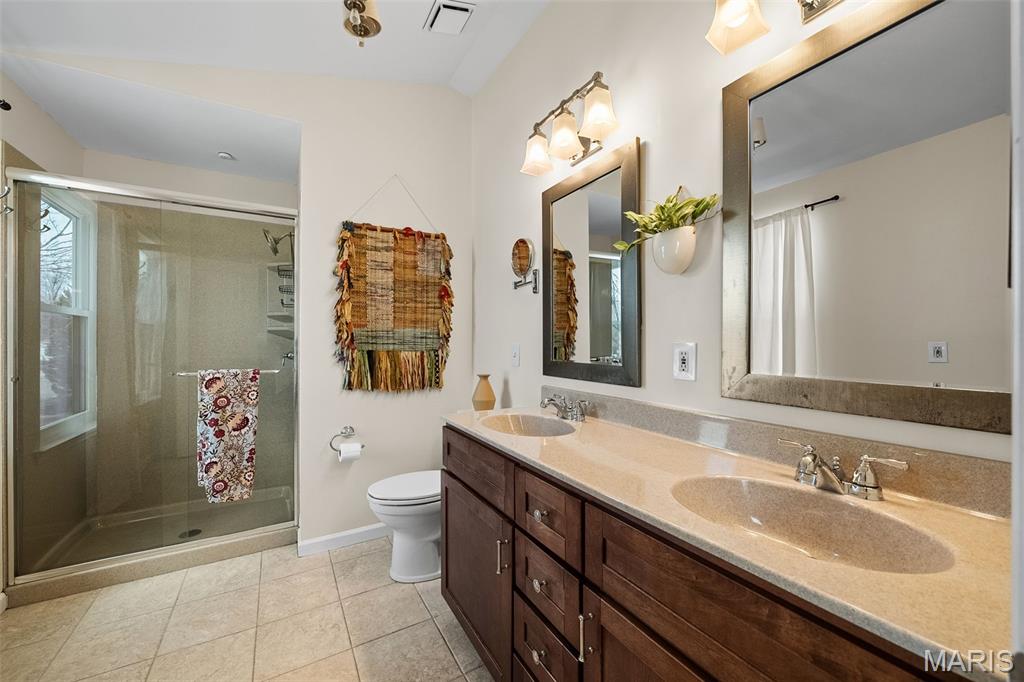 9722 Big Bend Road Crestwood, MO 63122 - Photo 20 of 41