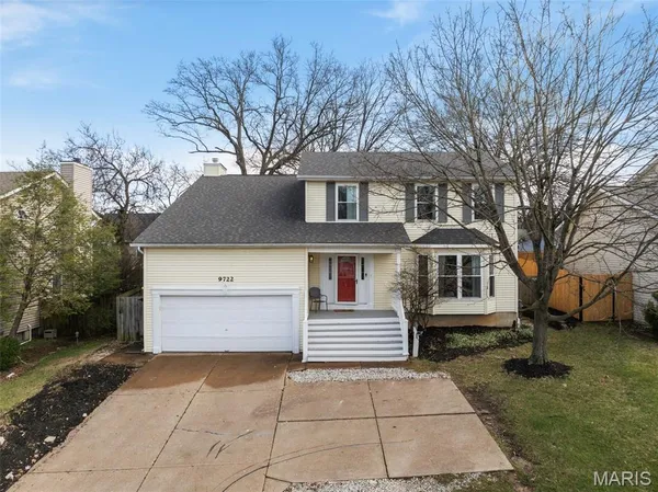 $469,900 | 9722 Big Bend Road, Crestwood, MO 63122