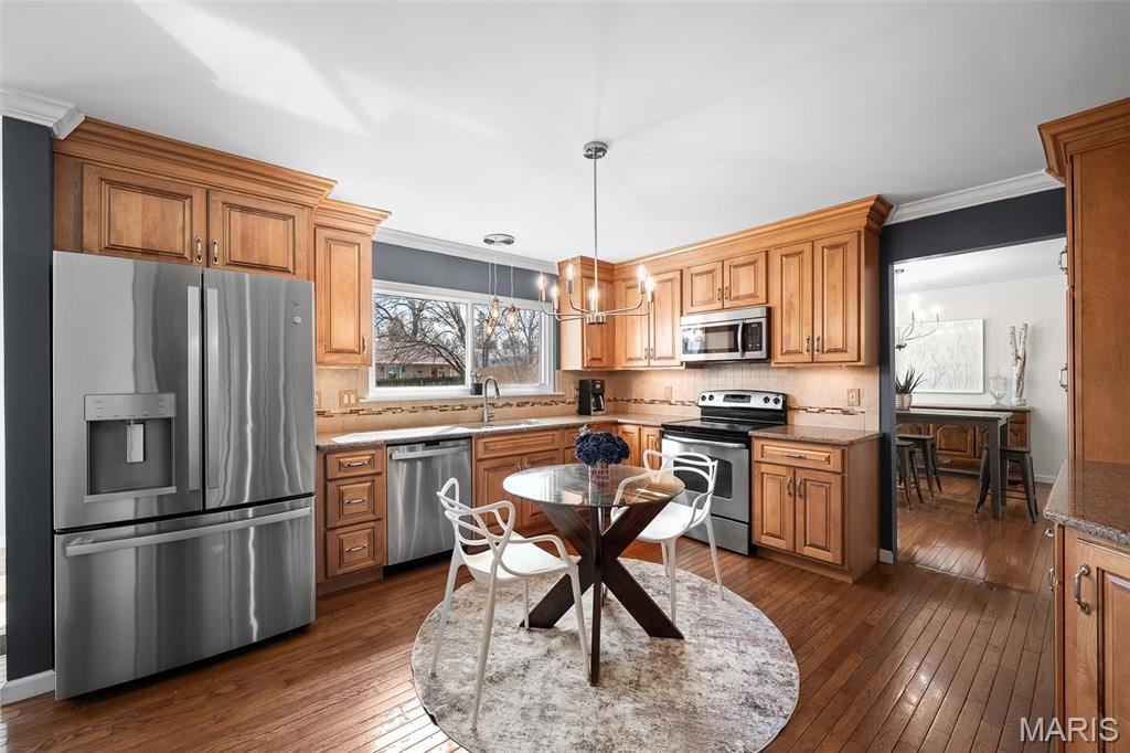 9722 Big Bend Road Crestwood, MO 63122 - Photo 7 of 41