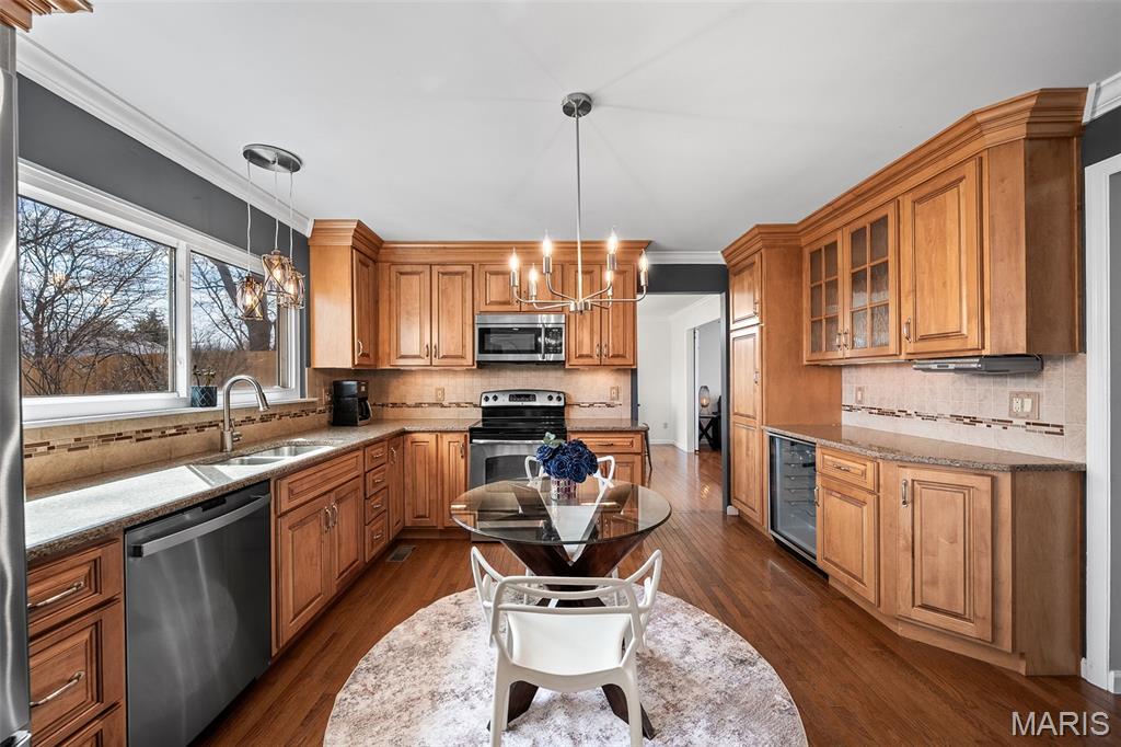 9722 Big Bend Road Crestwood, MO 63122 - Photo 8 of 41