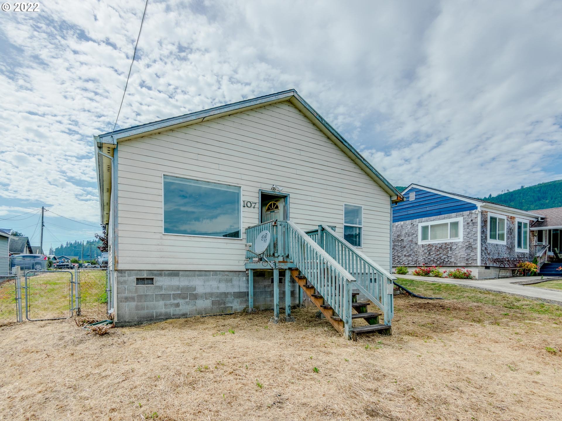 107 2nd Street Garibaldi, OR 97118 - Photo 5 of 25 Gallery Image 5