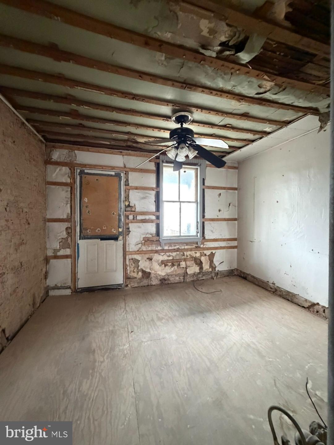 12 South Kresson Street Baltimore, MD 21224 - Photo 17 of 29 a view of a livingroom with a fireplace