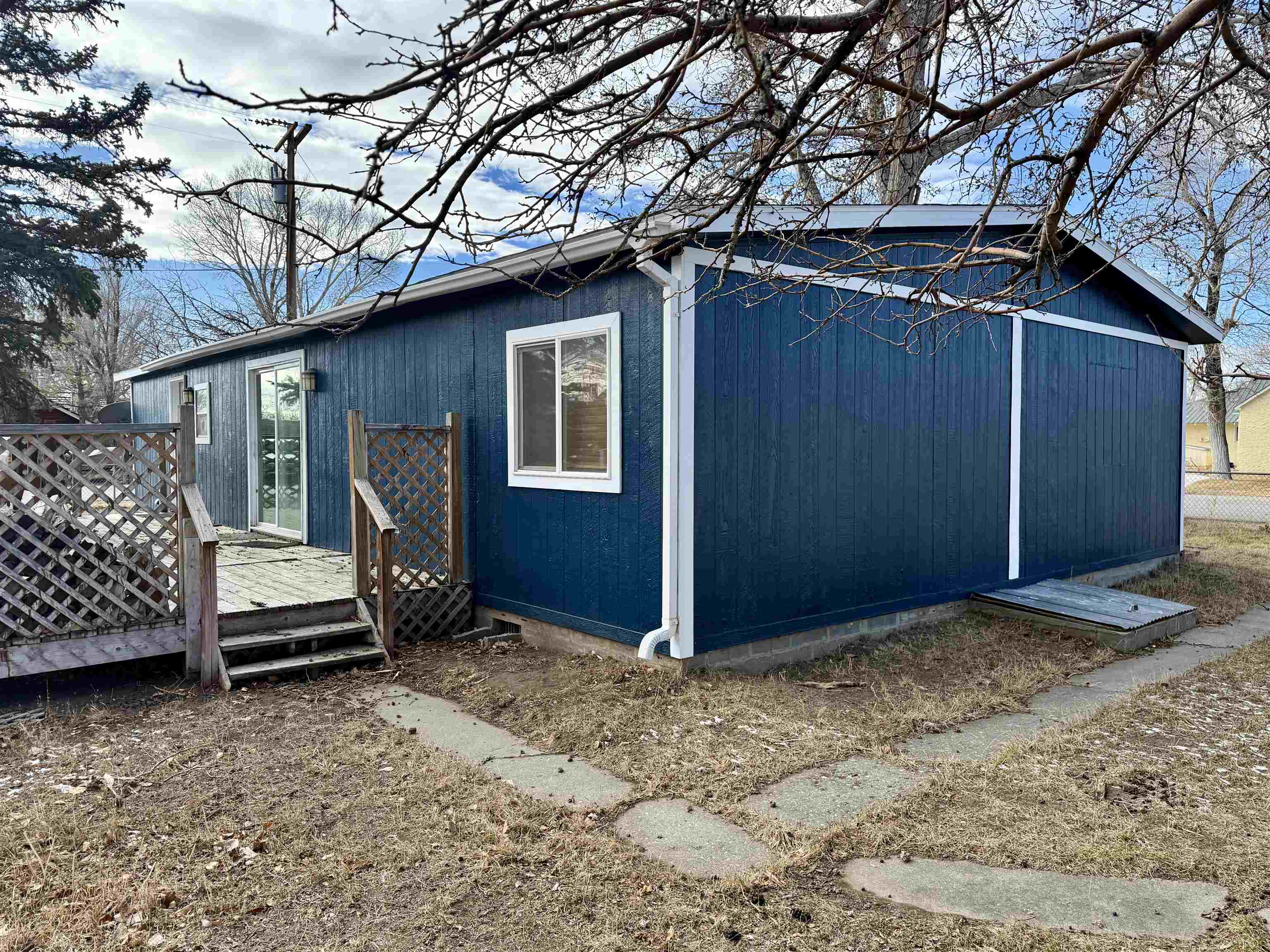 401 Sharp Street Saratoga, WY 82331 - Photo 25 of 27