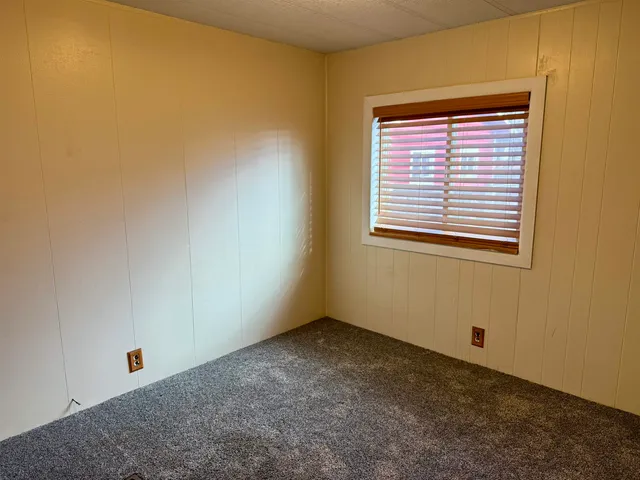 $219,000 | 401 Sharp Street, Saratoga, WY 82331