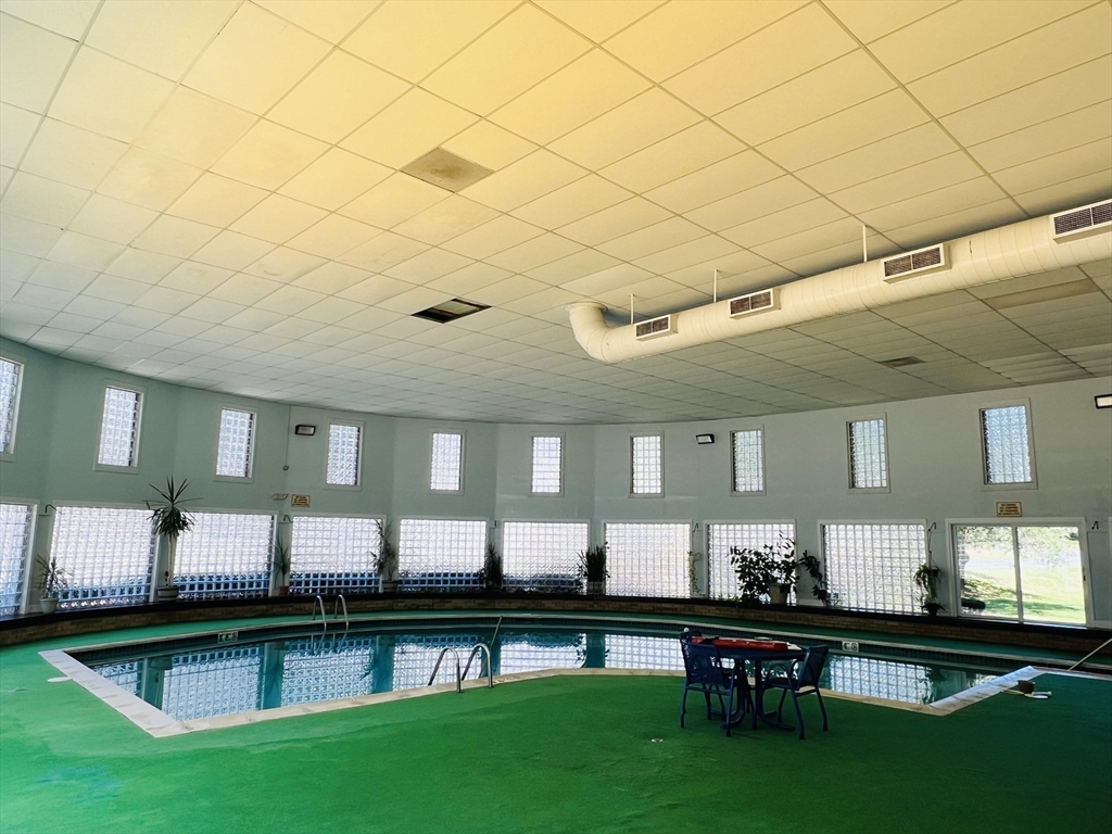 8 Shadowbrook Lane, Unit 41 Milford, MA 01757 - Photo 13 of 18