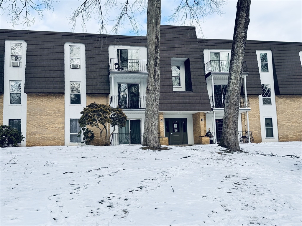 8 Shadowbrook Lane, Unit 41 Milford, MA 01757 - Photo 18 of 18